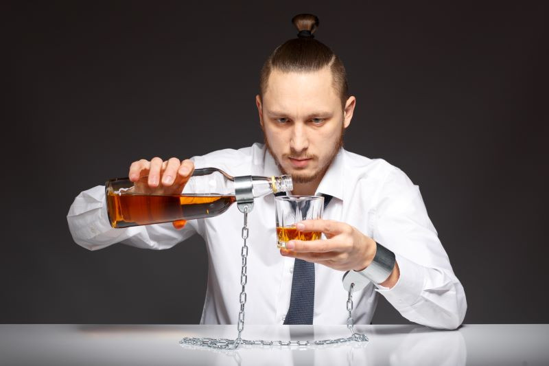 Kodavimas nuo alkoholio – teisingas kelias į blaivų gyvenimą