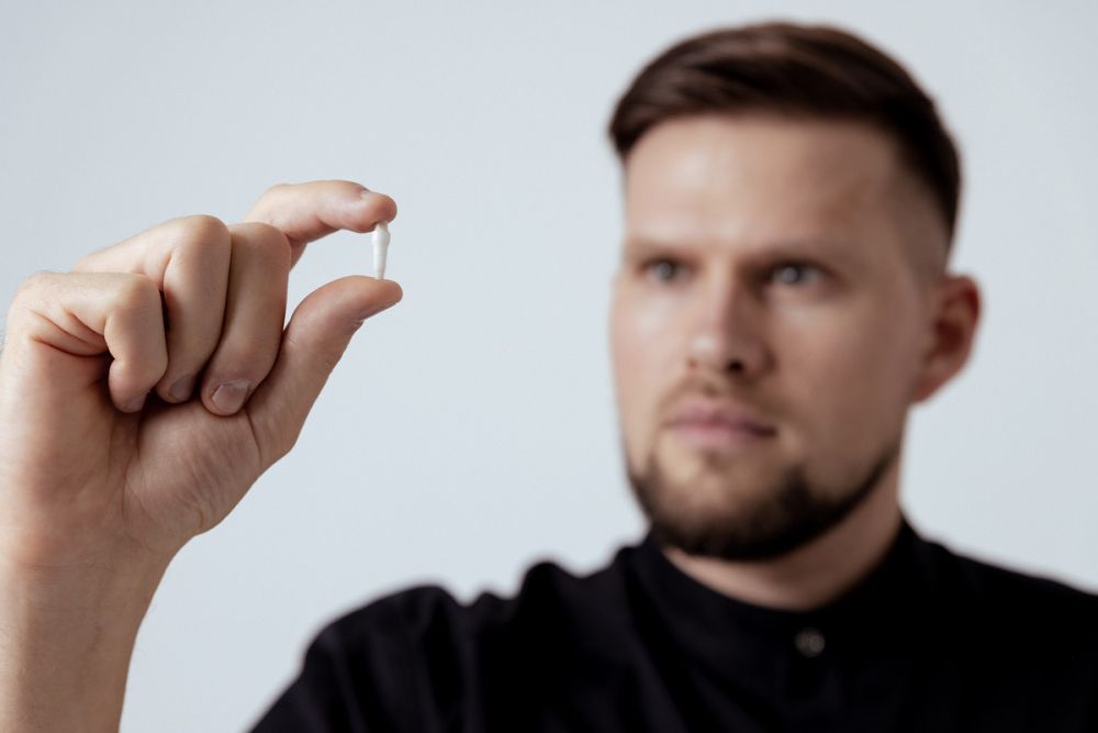 Kodėl keraminiai dantų implantai yra laikomi išskirtine implantų rūšimi?