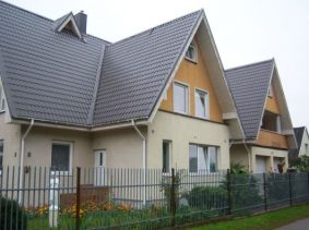 Švč. Mergelės Marijos Nepaliaujamos Dievo pagalbos seserų pranciškonių namai