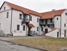 Arnetų namas, Tradicinių amatų centras